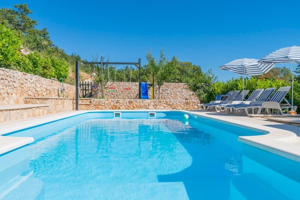 Three-Bedroom Villa With Private Pool Lovreć Dış mekan fotoğraf
